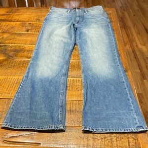 NWT Banana Republic - The Relaxed Flair jeans. - sz 30, inseam 33.5”